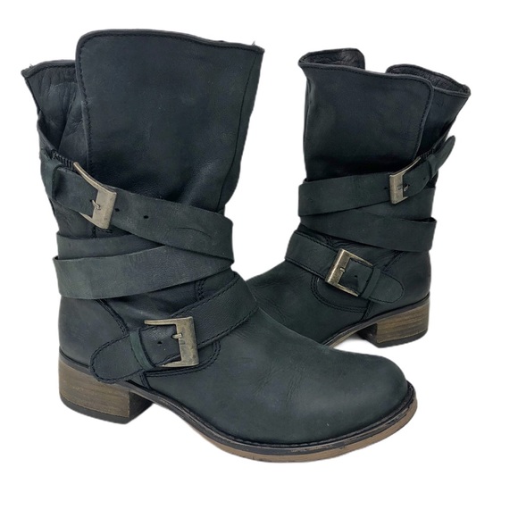 Steve Madden Moto Leather Strap Wrap 